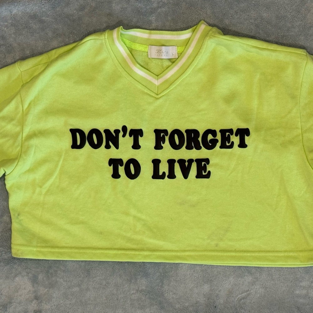NWOT Bless Sport Women’s Neon Green Crop Top (size M) Box Cut *TOP ONLY*